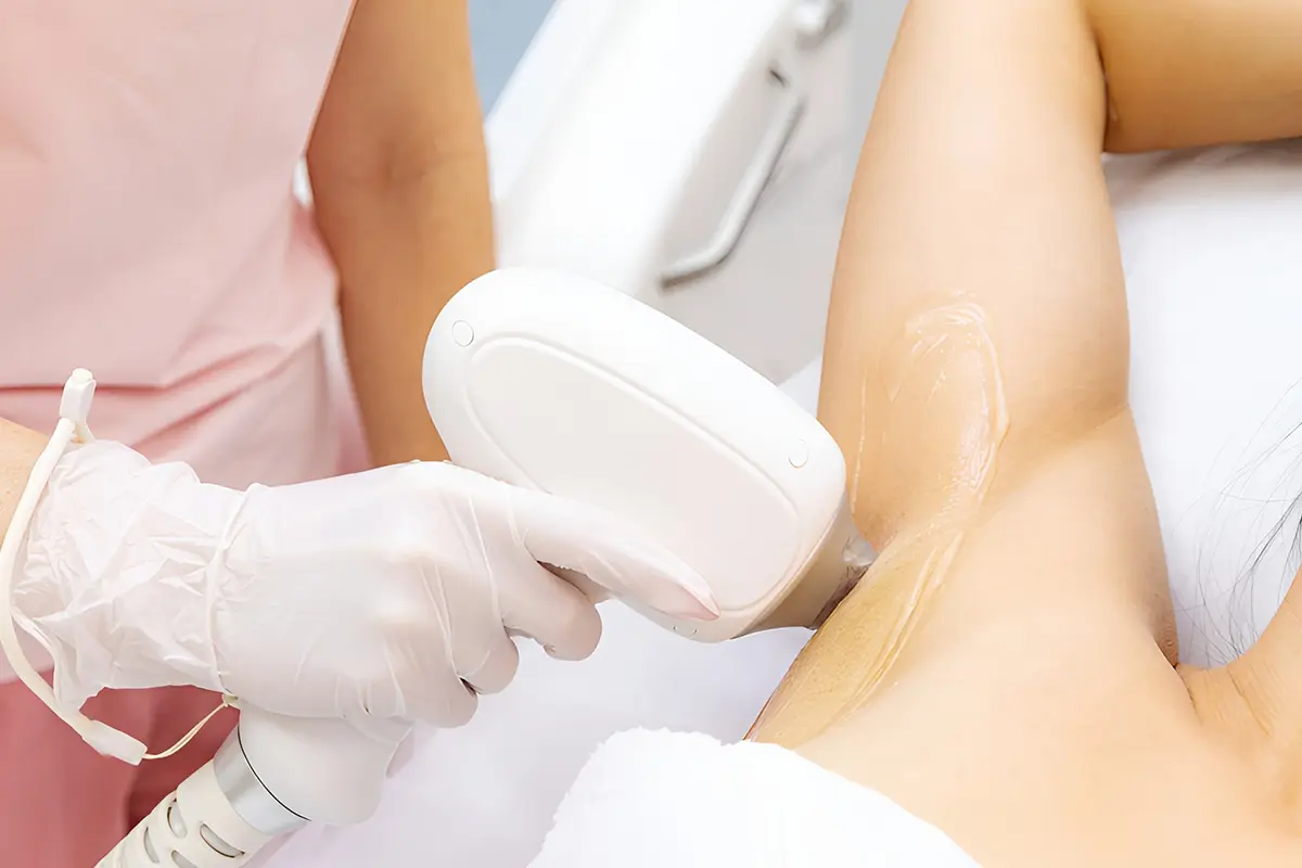 عيادة ليزر الإبط في الامارات